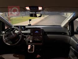 هيونداي ستاريا